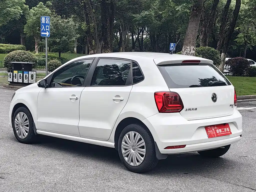 Volkswagen Polo 2018 — фото 12