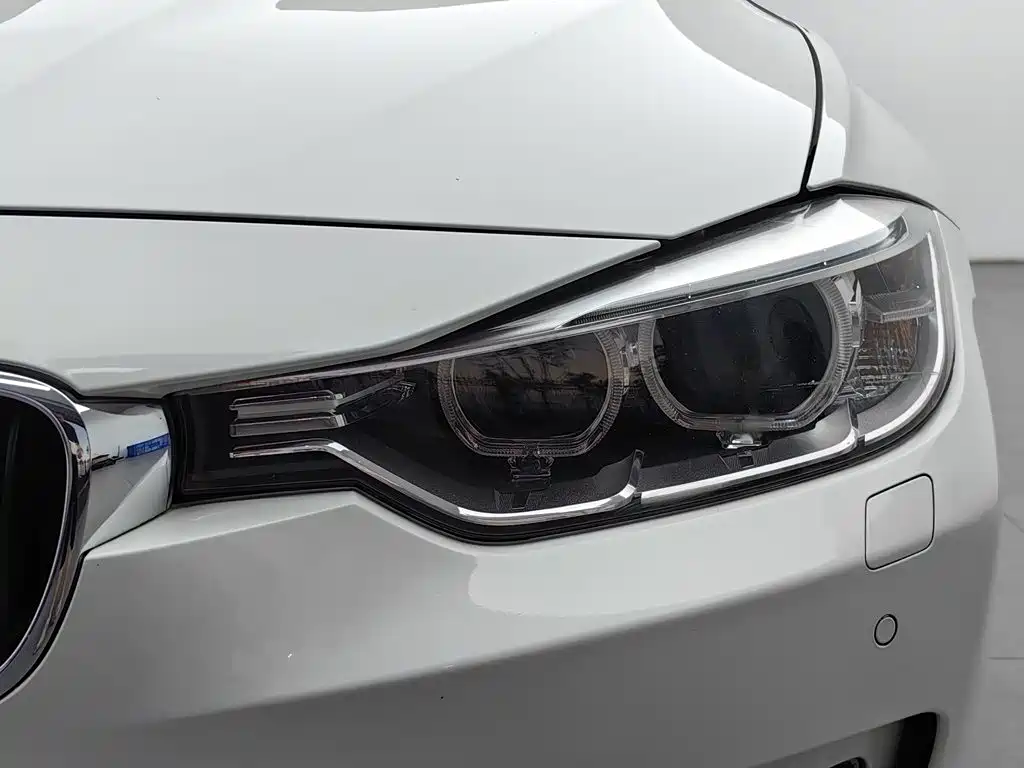 BMW 3 Series 2015 — фото 7