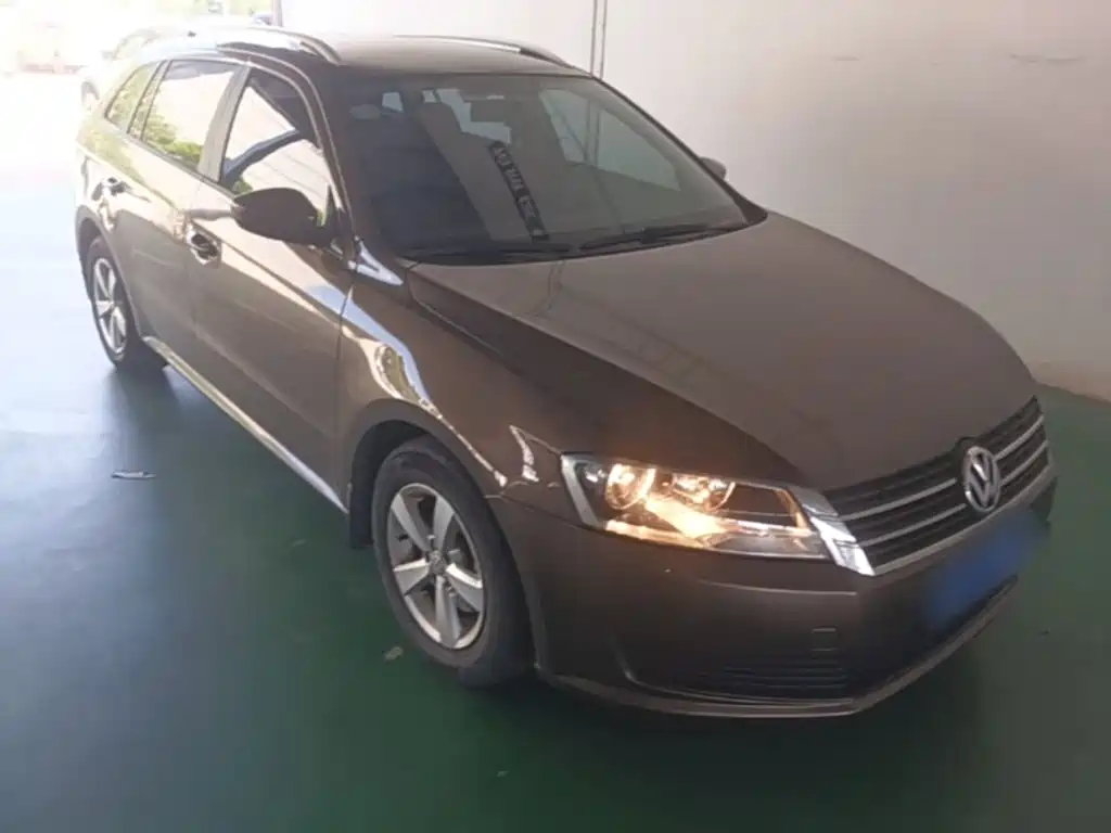 Volkswagen Gran Lavida 2015