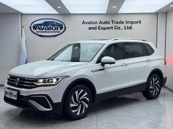 Volkswagen Tiguan L 2023