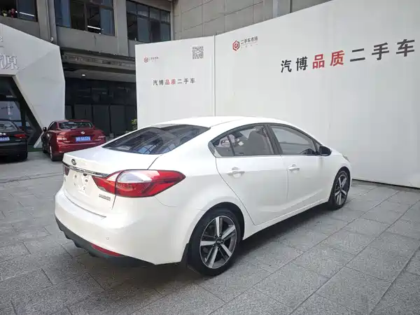 Kia K3 2016