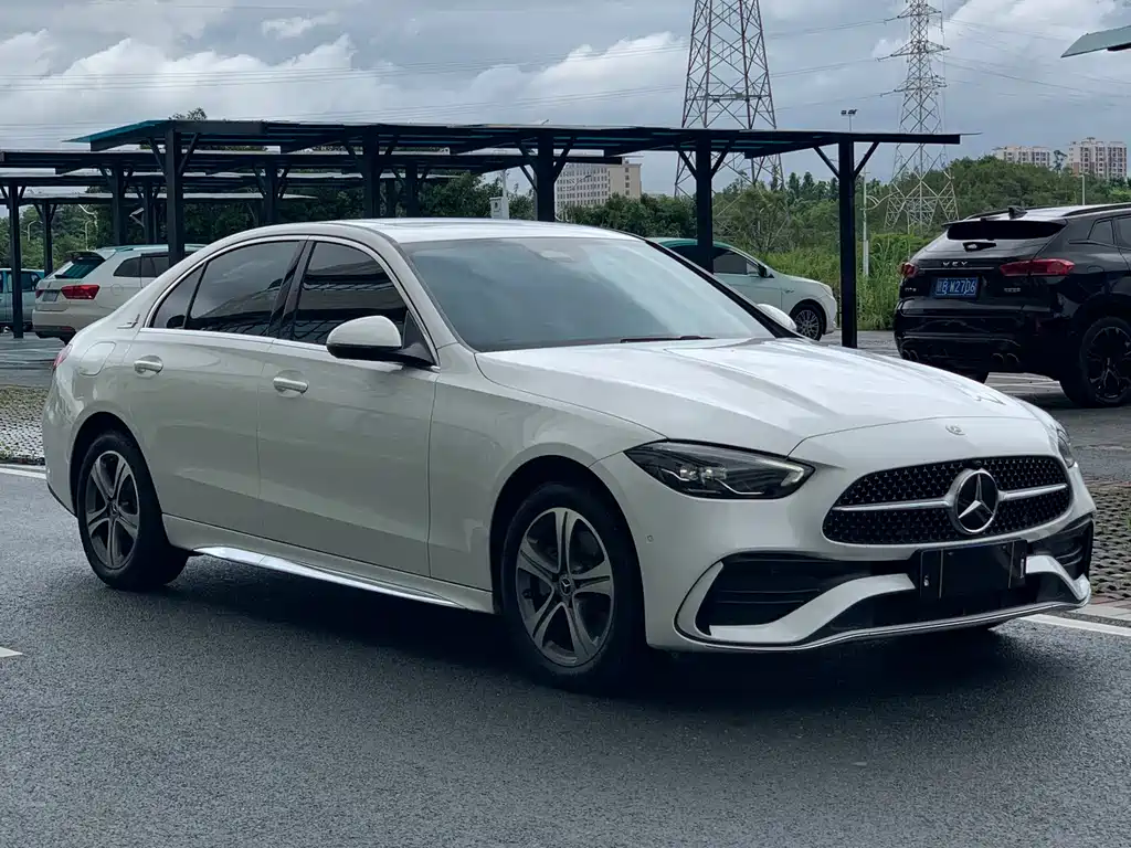 Mercedes-Benz C-Class 2022 — фото 2