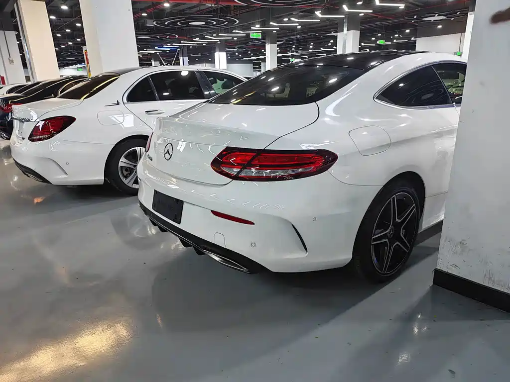 Mercedes-Benz C-Class 2019