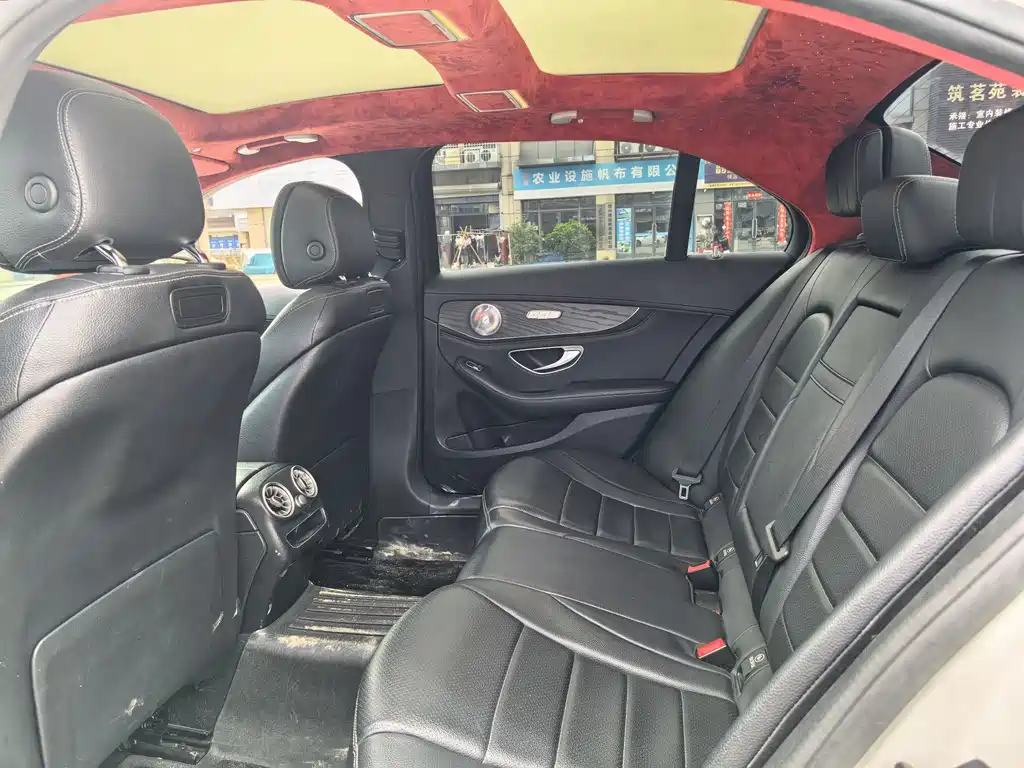 Mercedes-Benz C-Class 2019