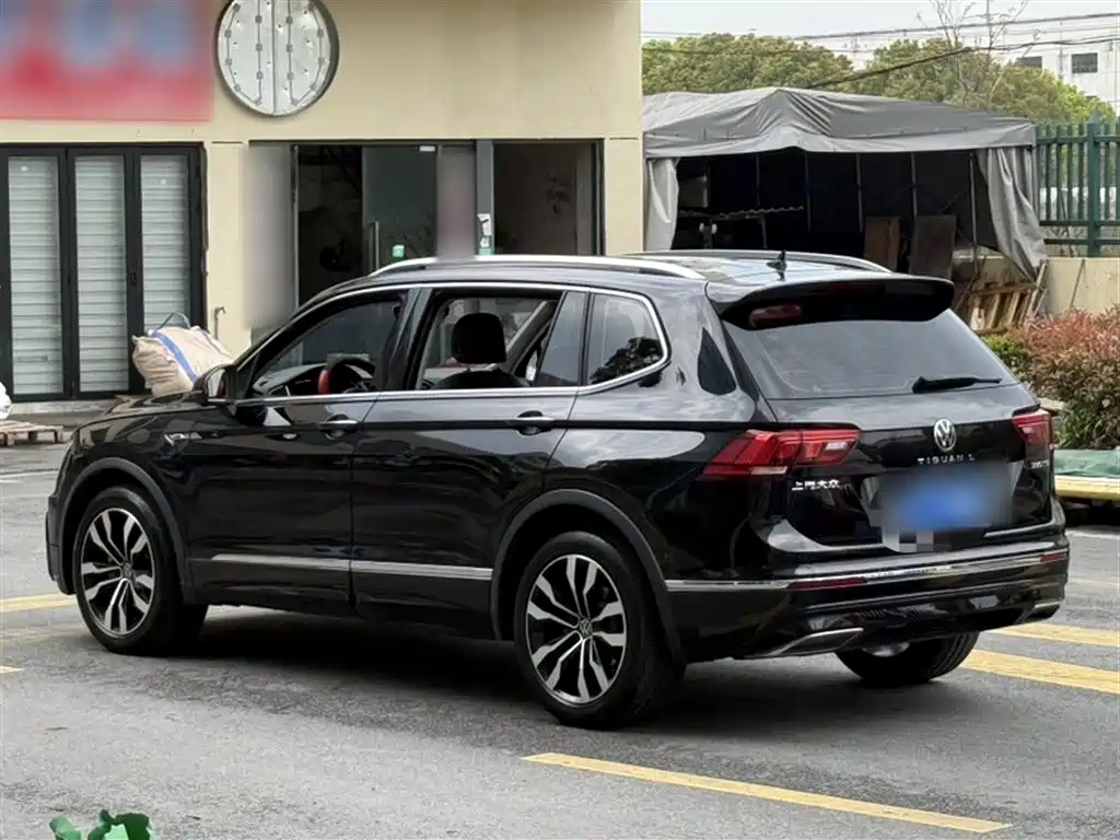 Volkswagen Tiguan L 2020 — фото 25