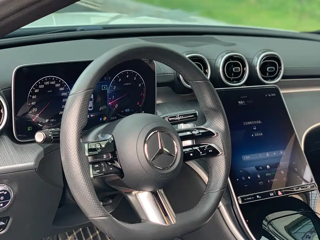 Mercedes-Benz C-Class 2022 — фото 12