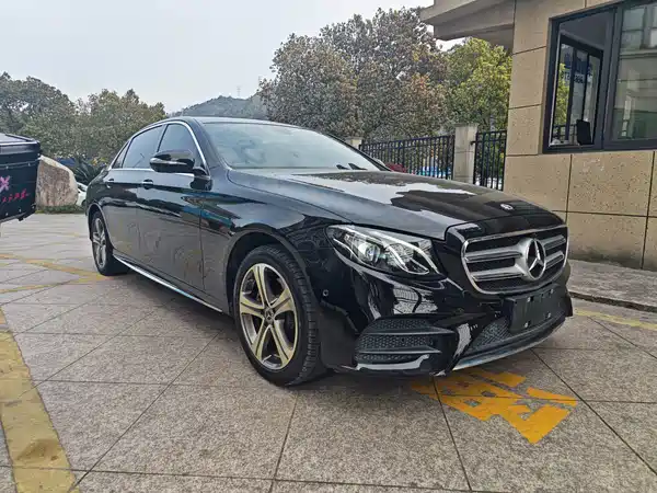 Mercedes-Benz E-Class 2020