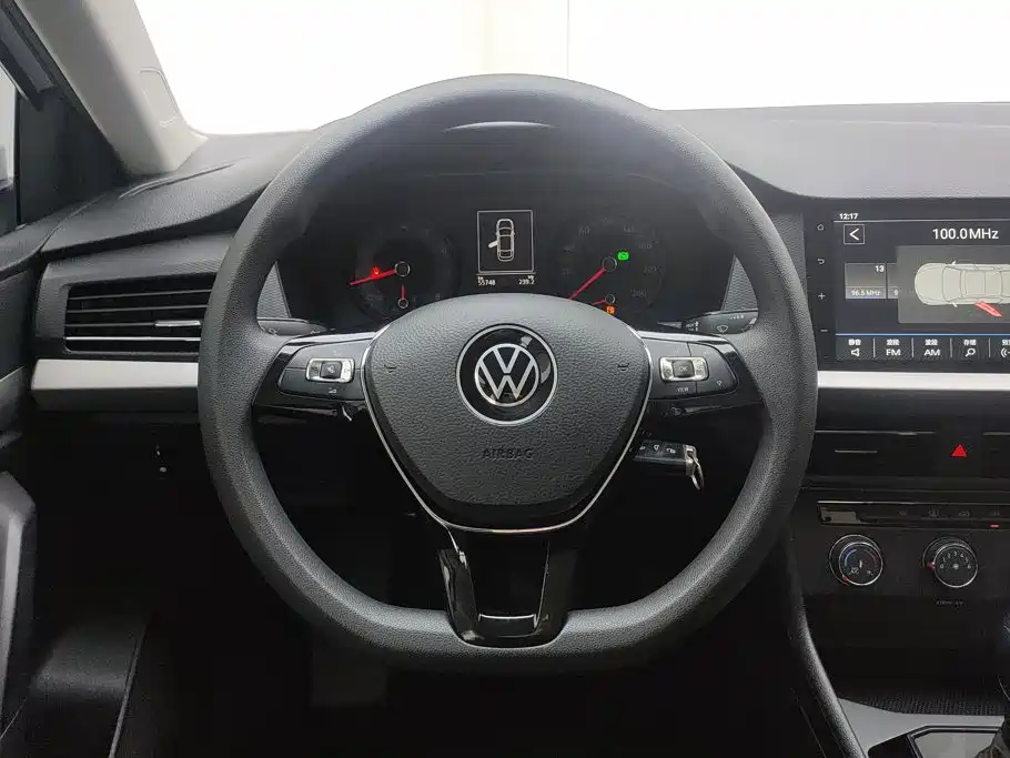 Volkswagen Lavida 2021 — фото 15