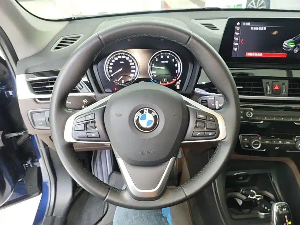 BMW X1 2020 — фото 11