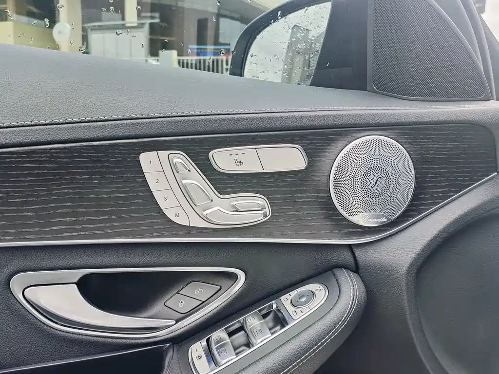 Mercedes-Benz C-Class 2022 — фото 12