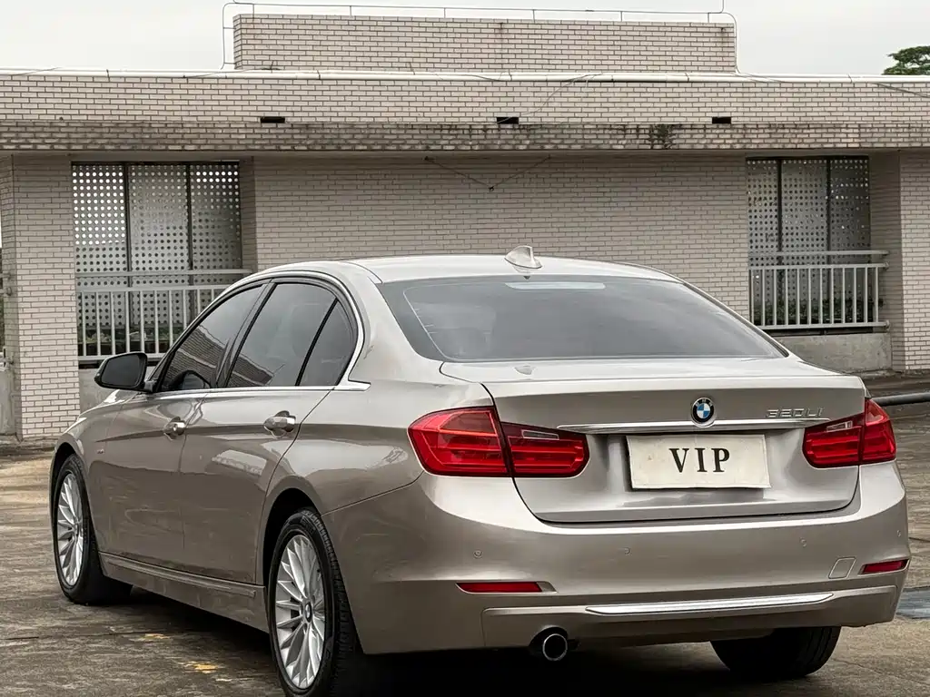 BMW 3 Series 2013 — фото 15