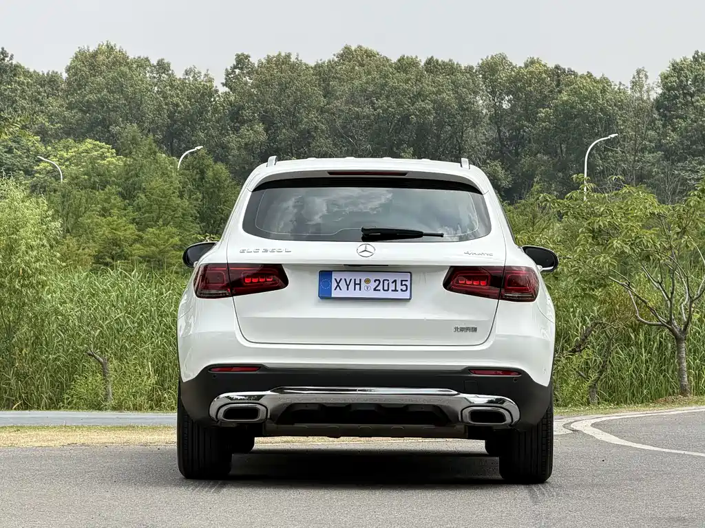 Mercedes-Benz GLC 2020 — фото 17