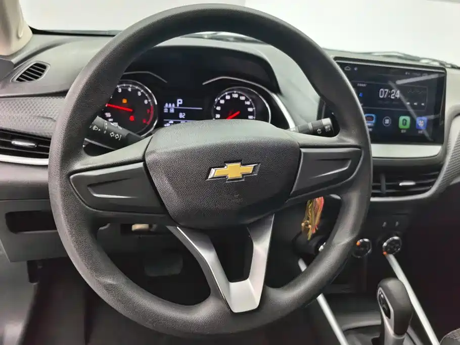 Chevrolet Cavalier 2020 — фото 15