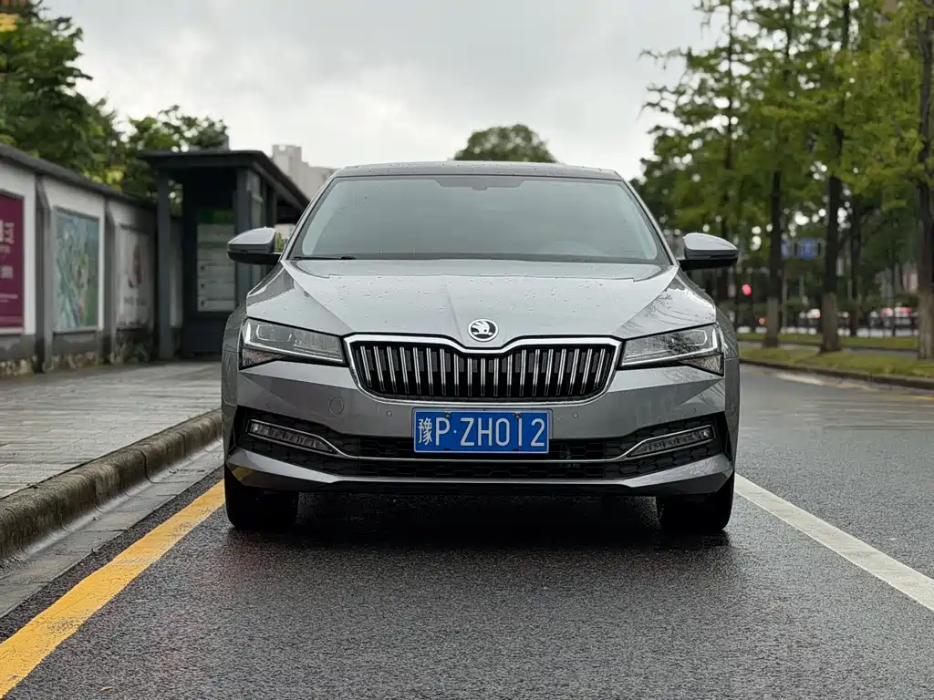 Skoda Superb 2022