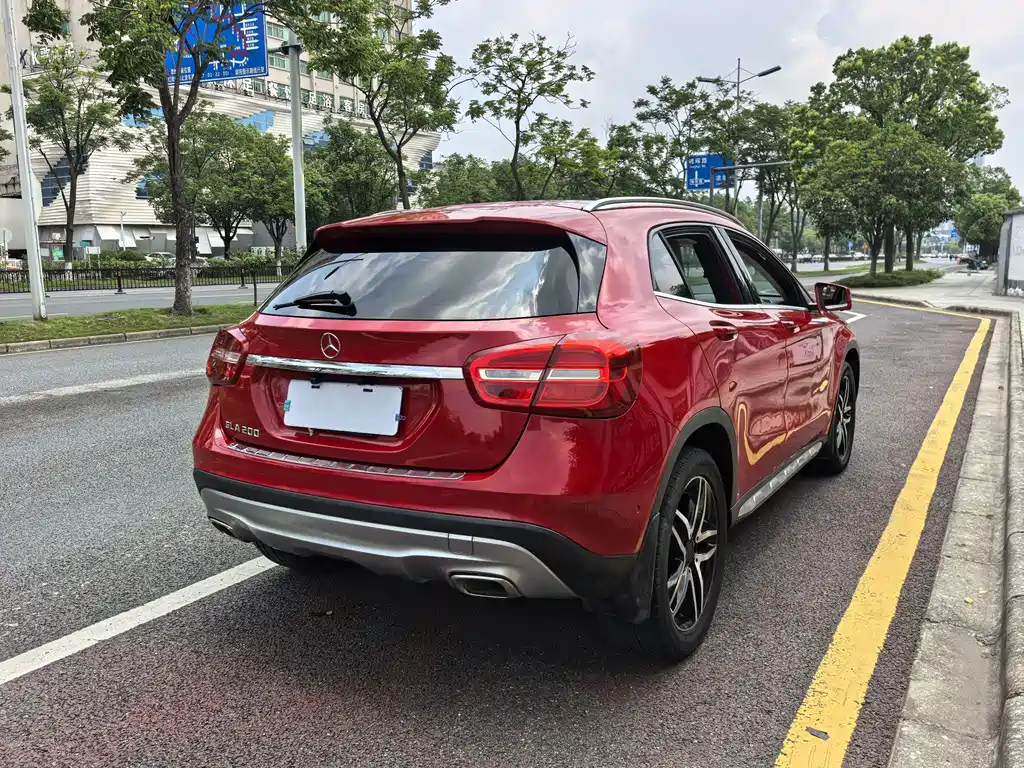 Mercedes-Benz GLA 2015 — фото 19