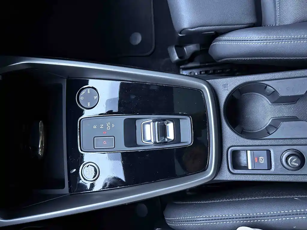 Audi A3 2022 — фото 17