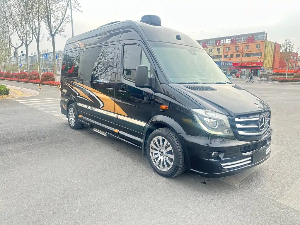 Mercedes-Benz Sprinter 2018 — фото 3