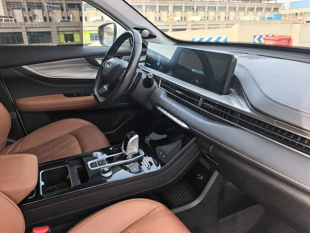 Chery Tiggo 8 PLUS 2022 — фото 13