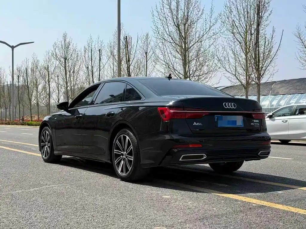 Audi A6L 2020