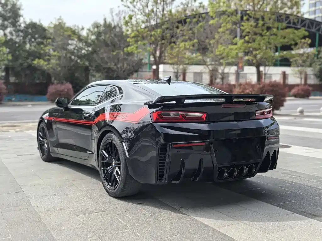 Chevrolet Camaro 2018 — фото 9