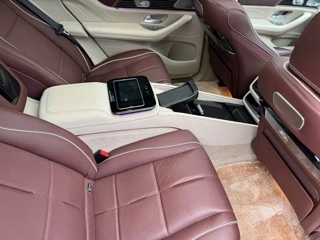 Mercedes-Benz GLS 2024 — фото 16