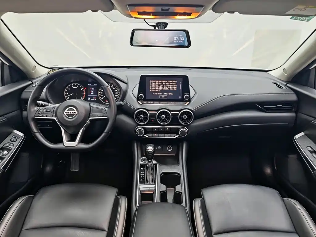 Nissan Sylphy 2020 — фото 15