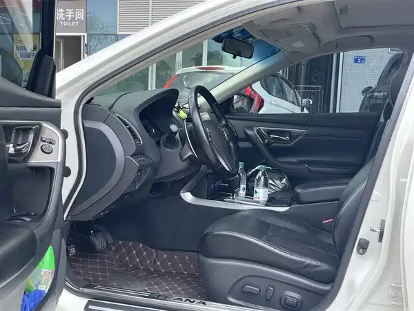 Nissan Teana 2016