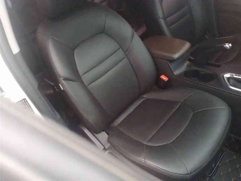 GAC Motor Trumpchi GS4 2015 — фото 25