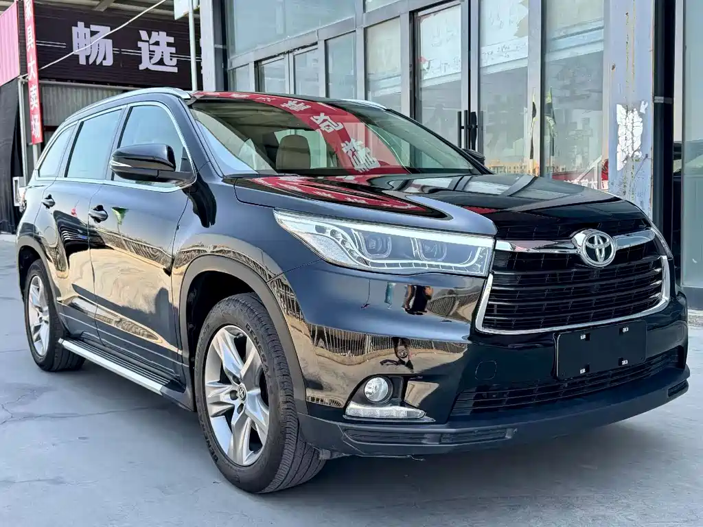 Toyota Highlander 2017 — фото 3