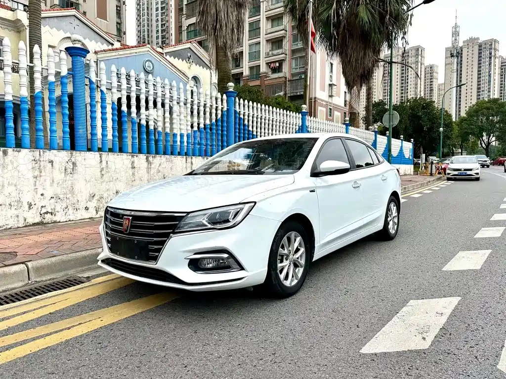 Roewe i5 2019 — фото 1