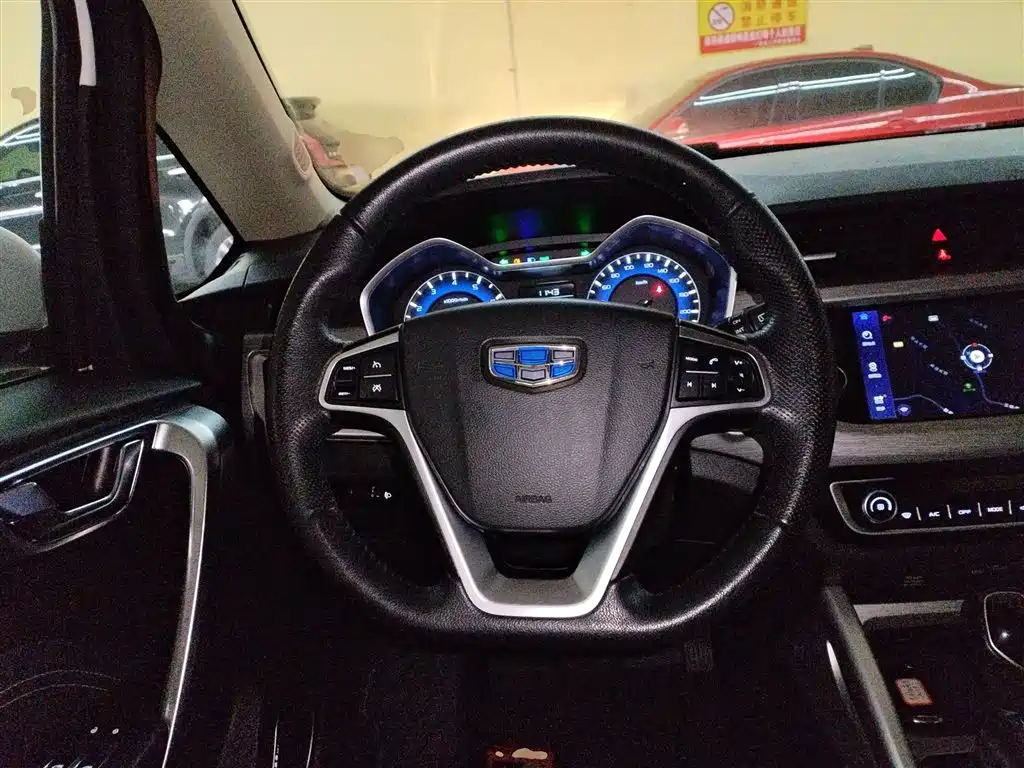 Geely Vision X3 2019 — фото 11