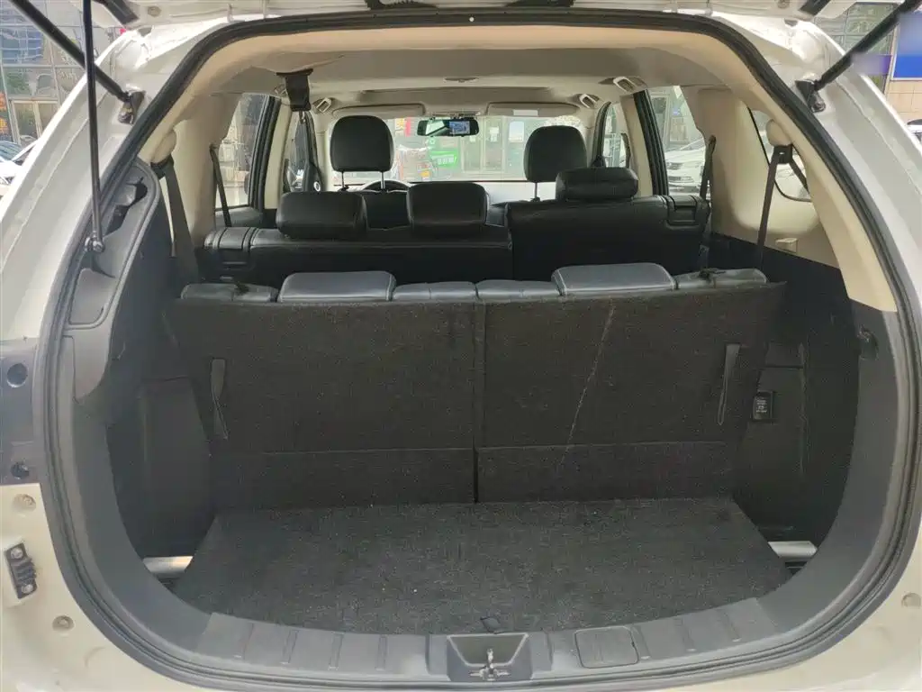 Mitsubishi Outlander 2019 — фото 19