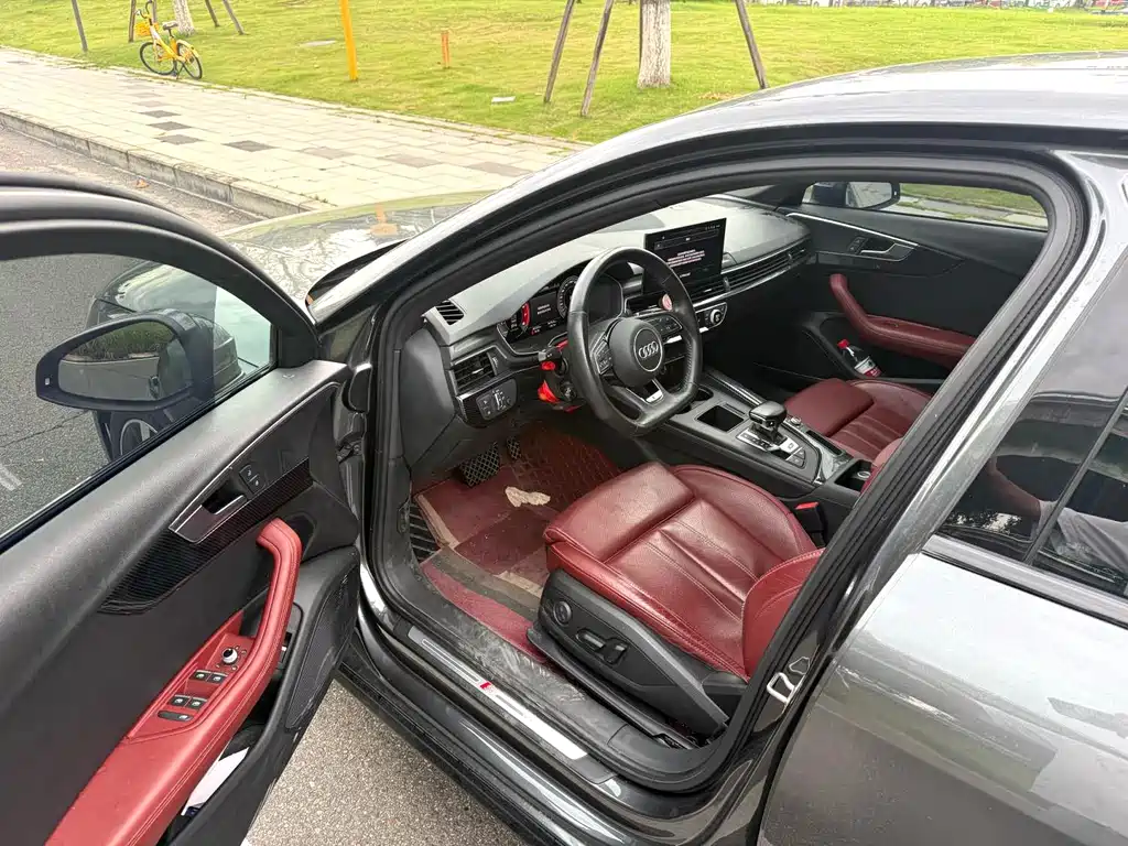 Audi A4L 2022