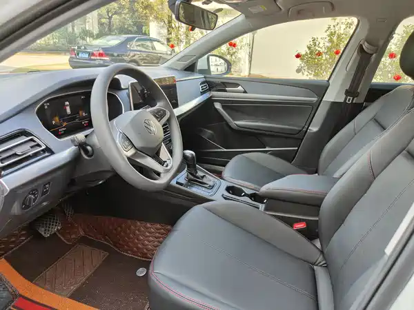 Volkswagen Lavida 2024