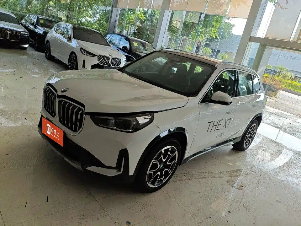 BMW X1 2025