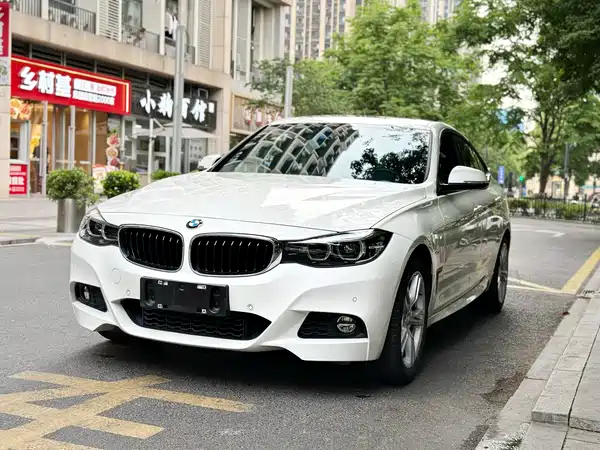 BMW 3 Series GT 2021