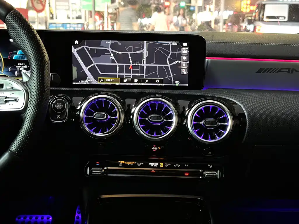 Mercedes-Benz A-Class AMG 2022 — фото 12