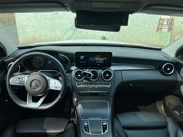 Mercedes-Benz C-Class 2020