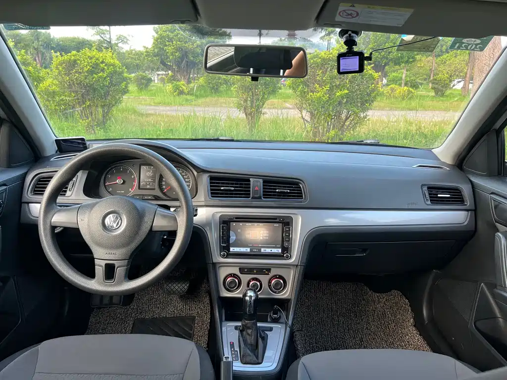 Volkswagen Gran Lavida 2015 — фото 10