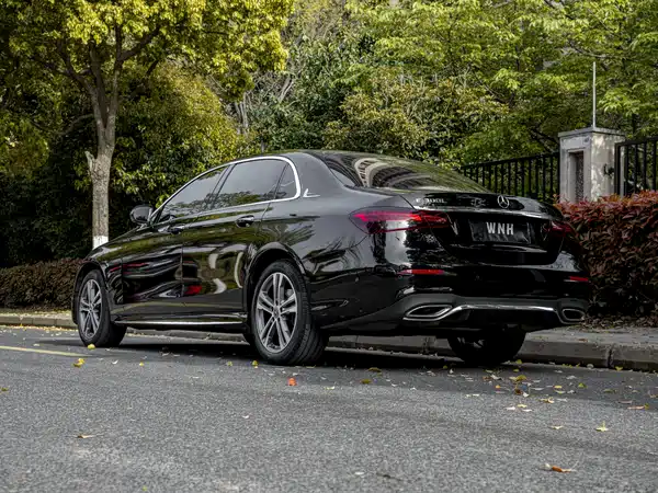 Mercedes-Benz E-Class 2021