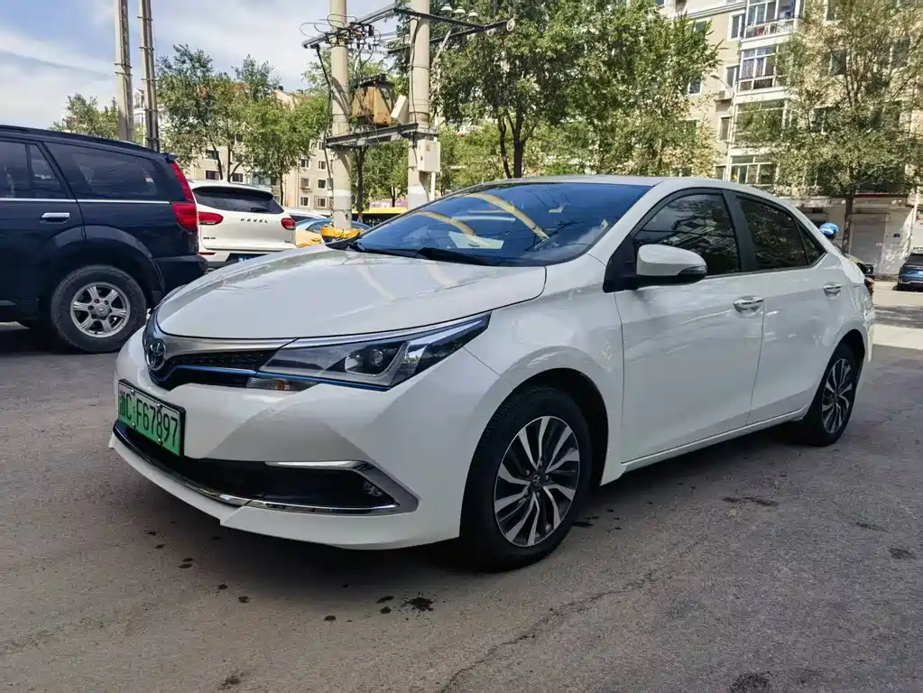Toyota Corolla Dual Engine E+ 2019
