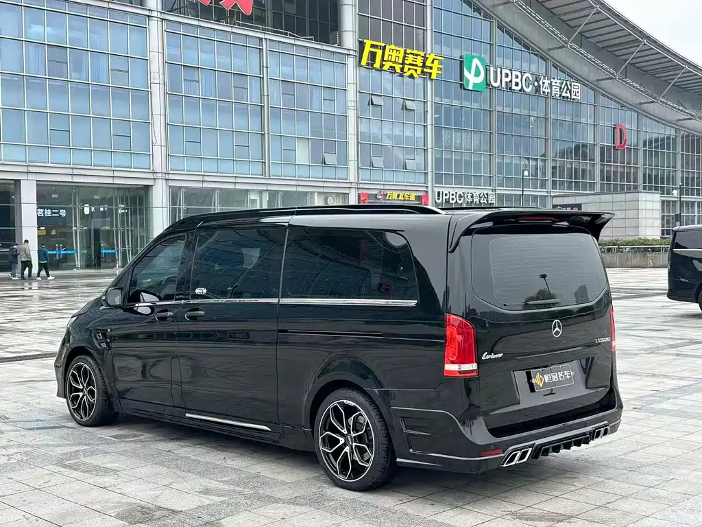 Mercedes-Benz Vito 2022 — фото 4