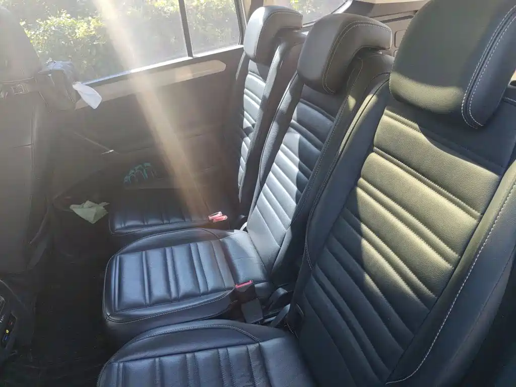 Volkswagen Touran 2017 — фото 13