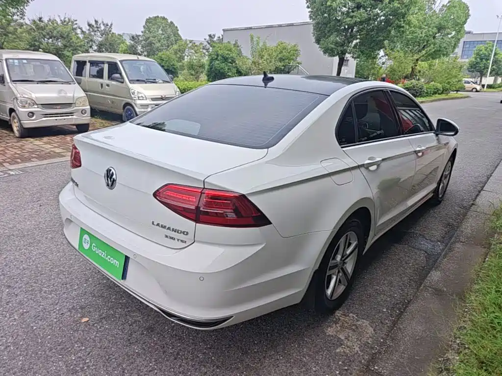 Volkswagen Lamando 2021