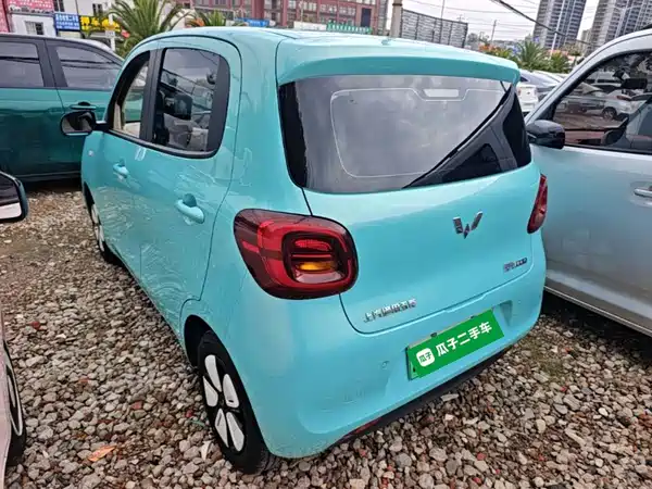 Wuling Hongguang MINIEV 2025