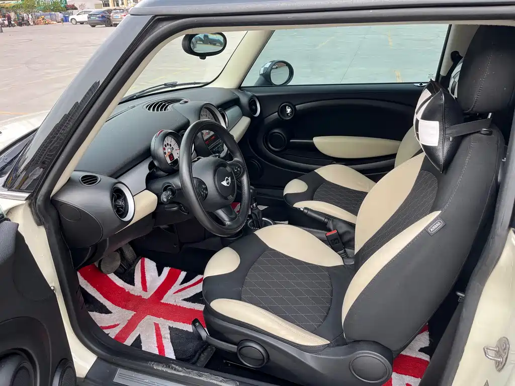MINI MINI 2013