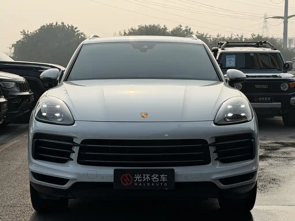Porsche Cayenne 2021 — фото 2