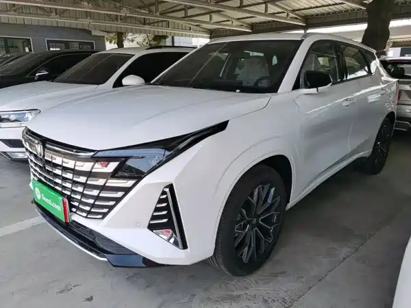 Changan UNI-Z New Energy 2025