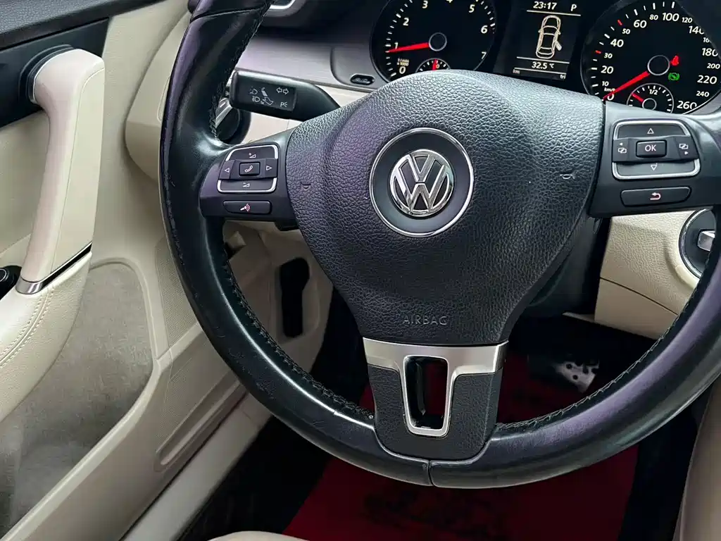 Volkswagen Magotan 2014