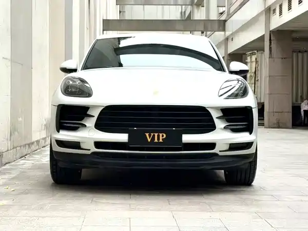 Porsche Macan 2020